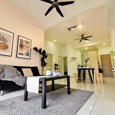 Skypod Residence Puchong Exterior photo