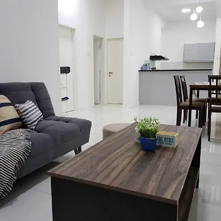 Skypod Residence Puchong Exterior photo
