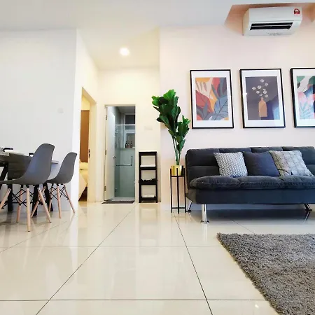 Skypod Residence Puchong Exterior photo